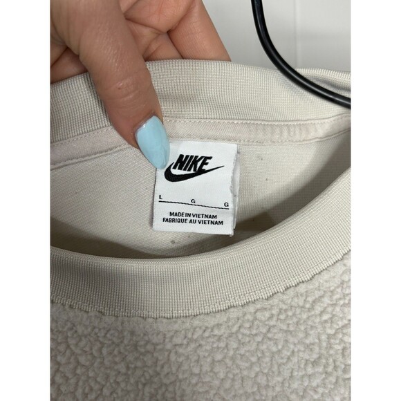 Nike Women's White Ivory Cropped Sherpa Fleece‎ Oversized Sweatshirt Sz L Large - Picture 4 of 8